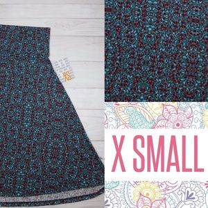 NWT LuLaRoe Azure Skirt